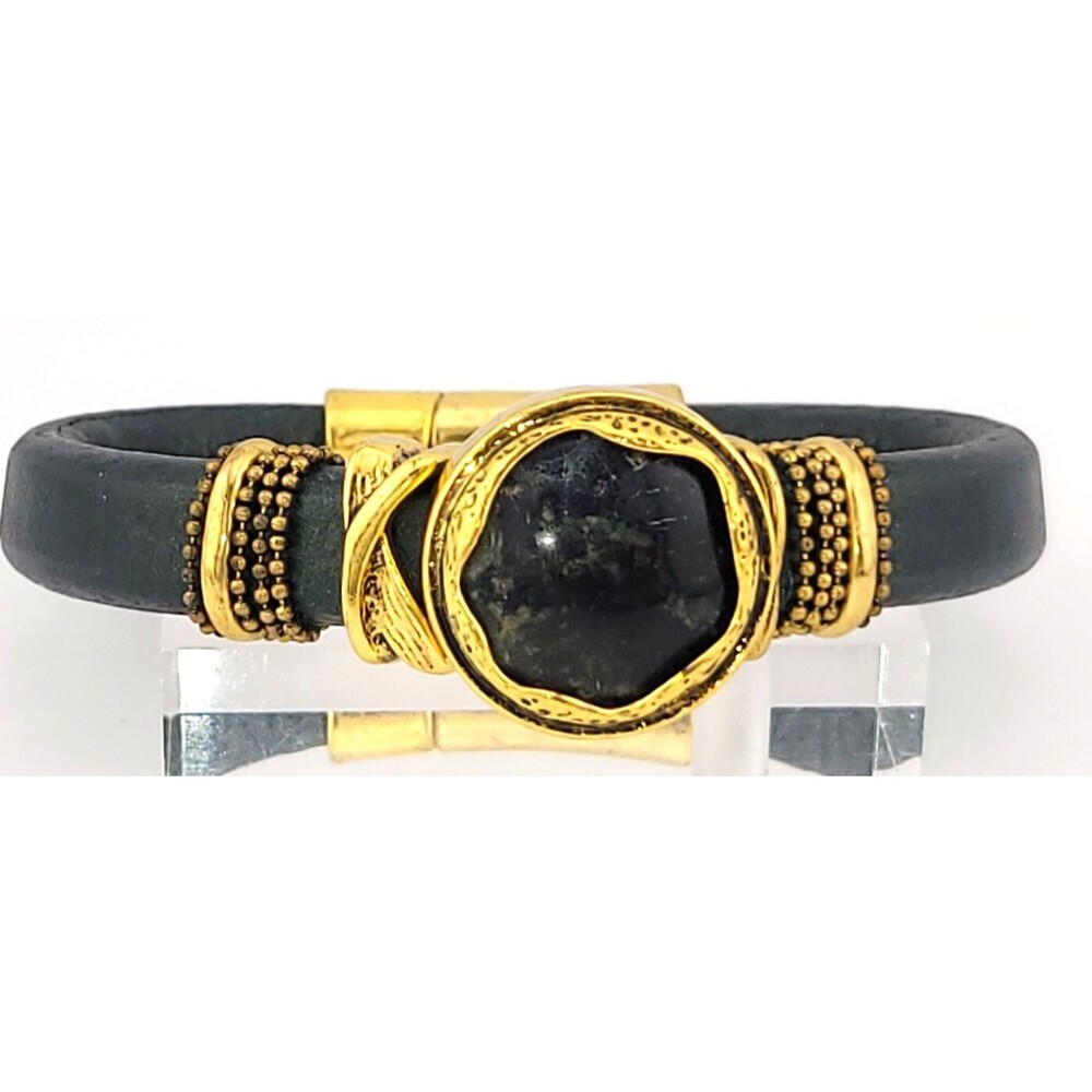 Laura Janelle RGLB Focal Bracelet Green Leather & Agate Golden Accents